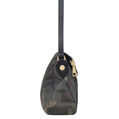 THE CAMO PREPPY NYLON MESSENGER